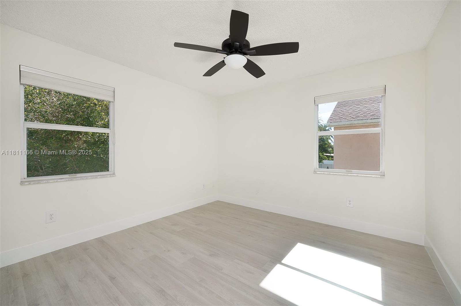 TRENDS AT BOCA RATON UNIT - Residential