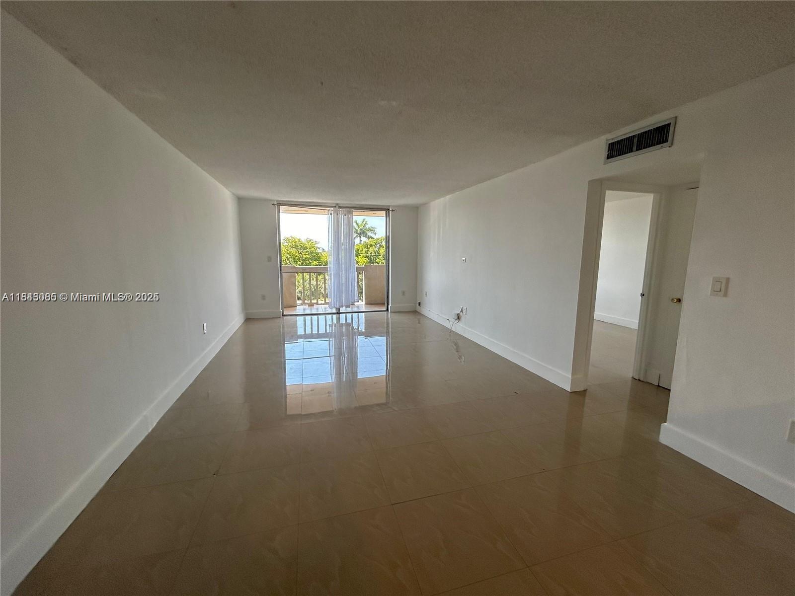 Property is tenant occupied until July 31, 2025. Nice 1 bedroom, 1 full and half bathrooms available for rent! located in the heart of North Miami! Quiet neighborhood! Close to many shopping centers, restaurants, plazas and more!