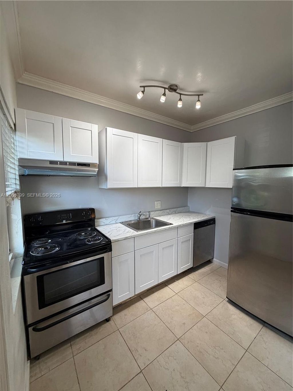 Photo of 115 NE 14th Ave #2, Fort Lauderdale, FL 33301 (MLS # A12005799)