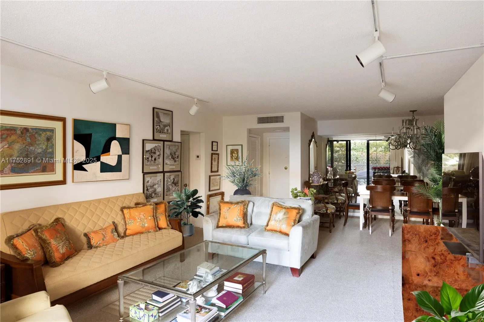 Key Biscayne, Florida 33149, United States, 2 Bedrooms Bedrooms, ,2 BathroomsBathrooms,Residential,Active,77730