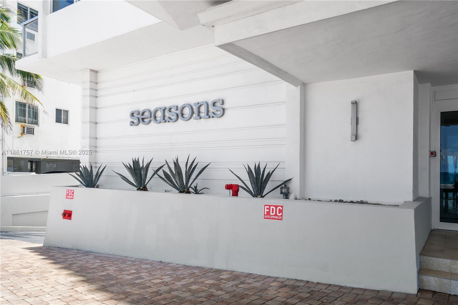 SEASONS CONDO - Residential Lease