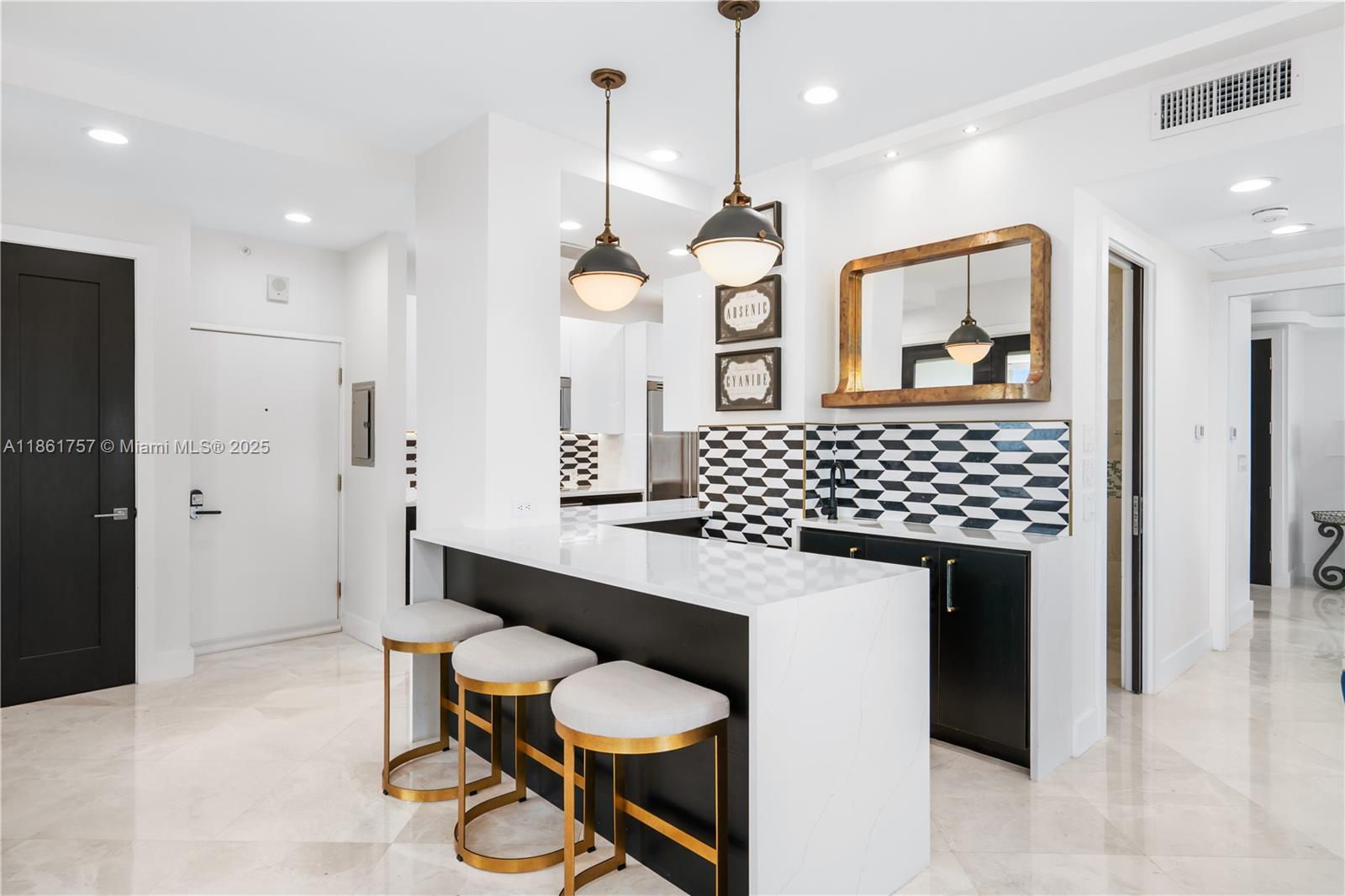 SEASONS CONDO - Residential Lease