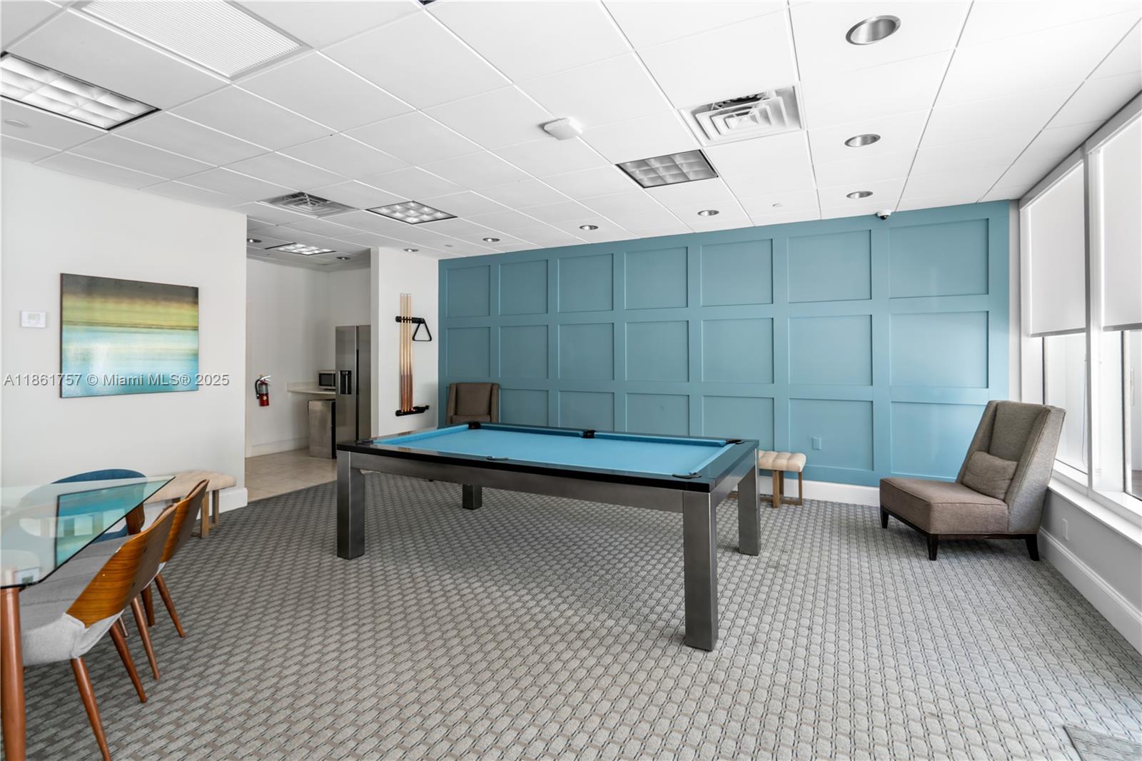 SEASONS CONDO - Residential Lease