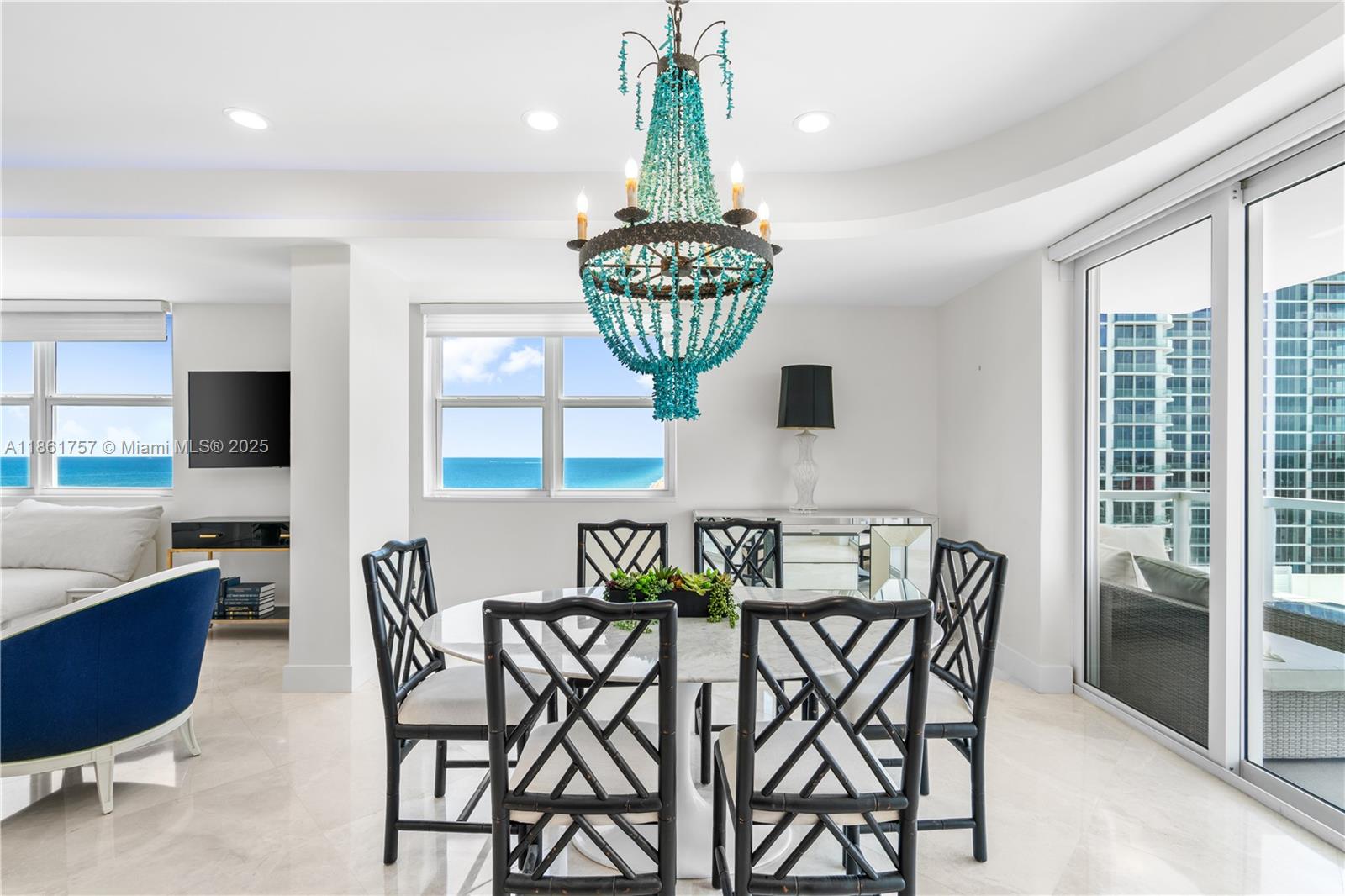 SEASONS CONDO - Residential Lease