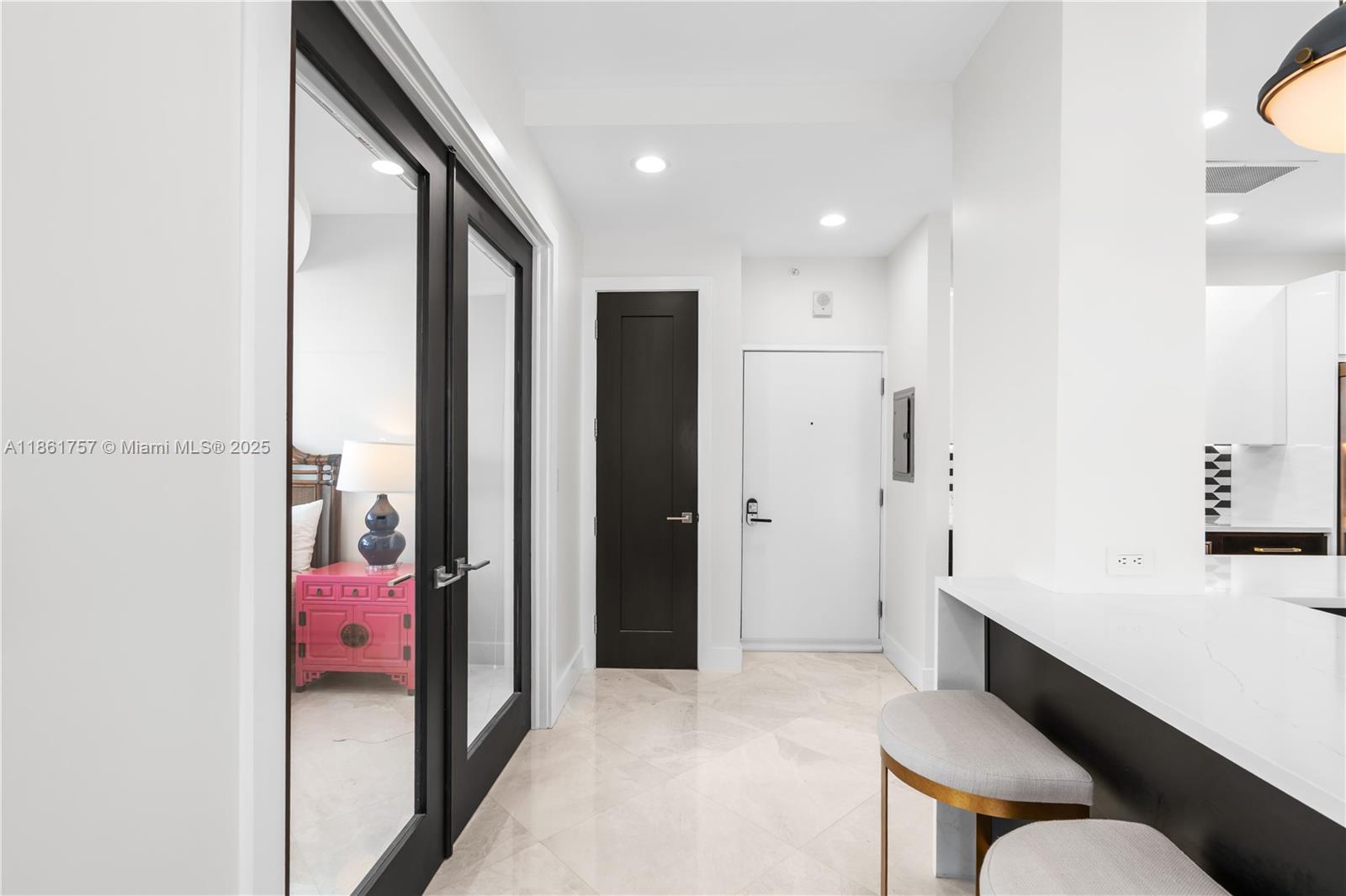 SEASONS CONDO - Residential Lease