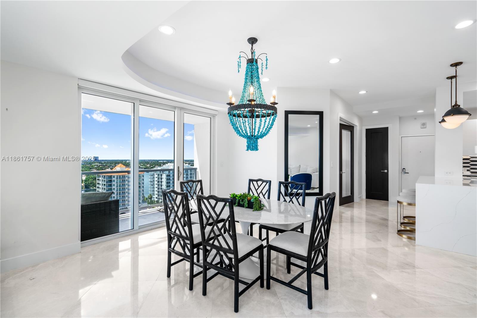 SEASONS CONDO - Residential Lease