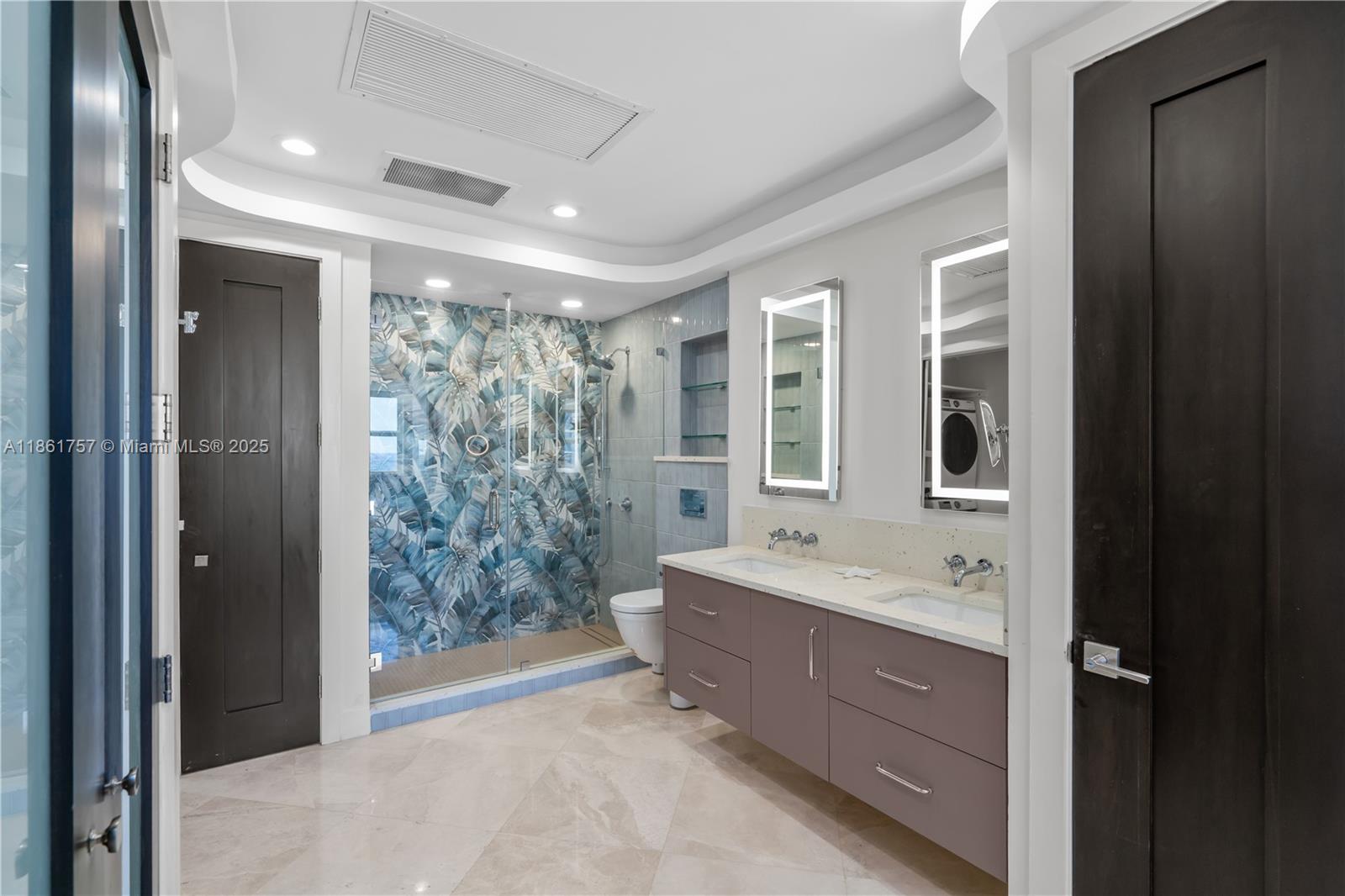 SEASONS CONDO - Residential Lease