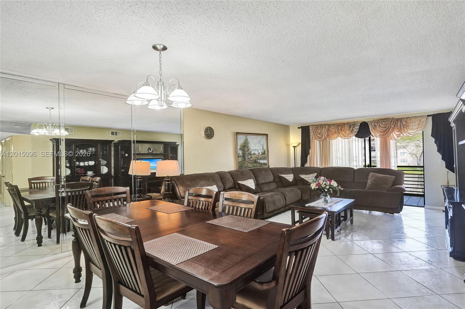LAKES OF CARRIAGE HILLS - Residential