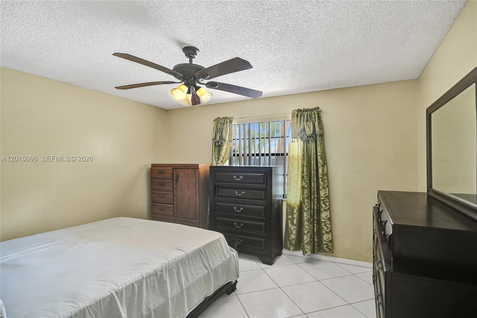 LAKES OF CARRIAGE HILLS - Residential