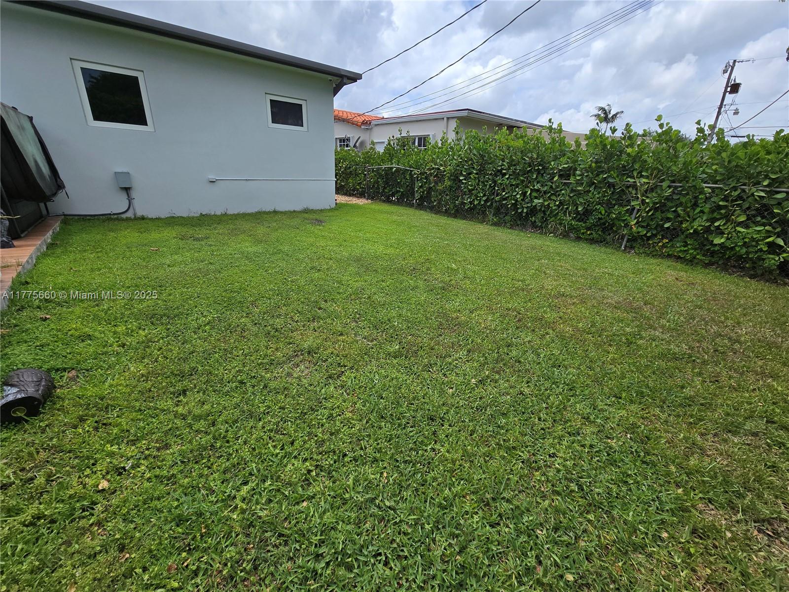 LOLADERO ESTATES 1ST ADDN - Residential