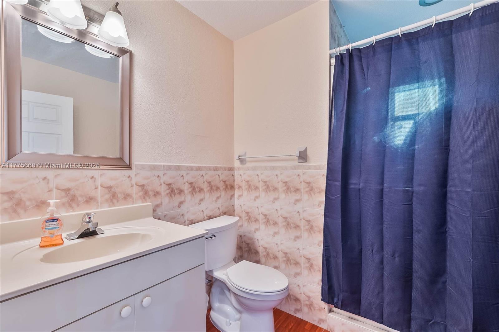 LOLADERO ESTATES 1ST ADDN - Residential