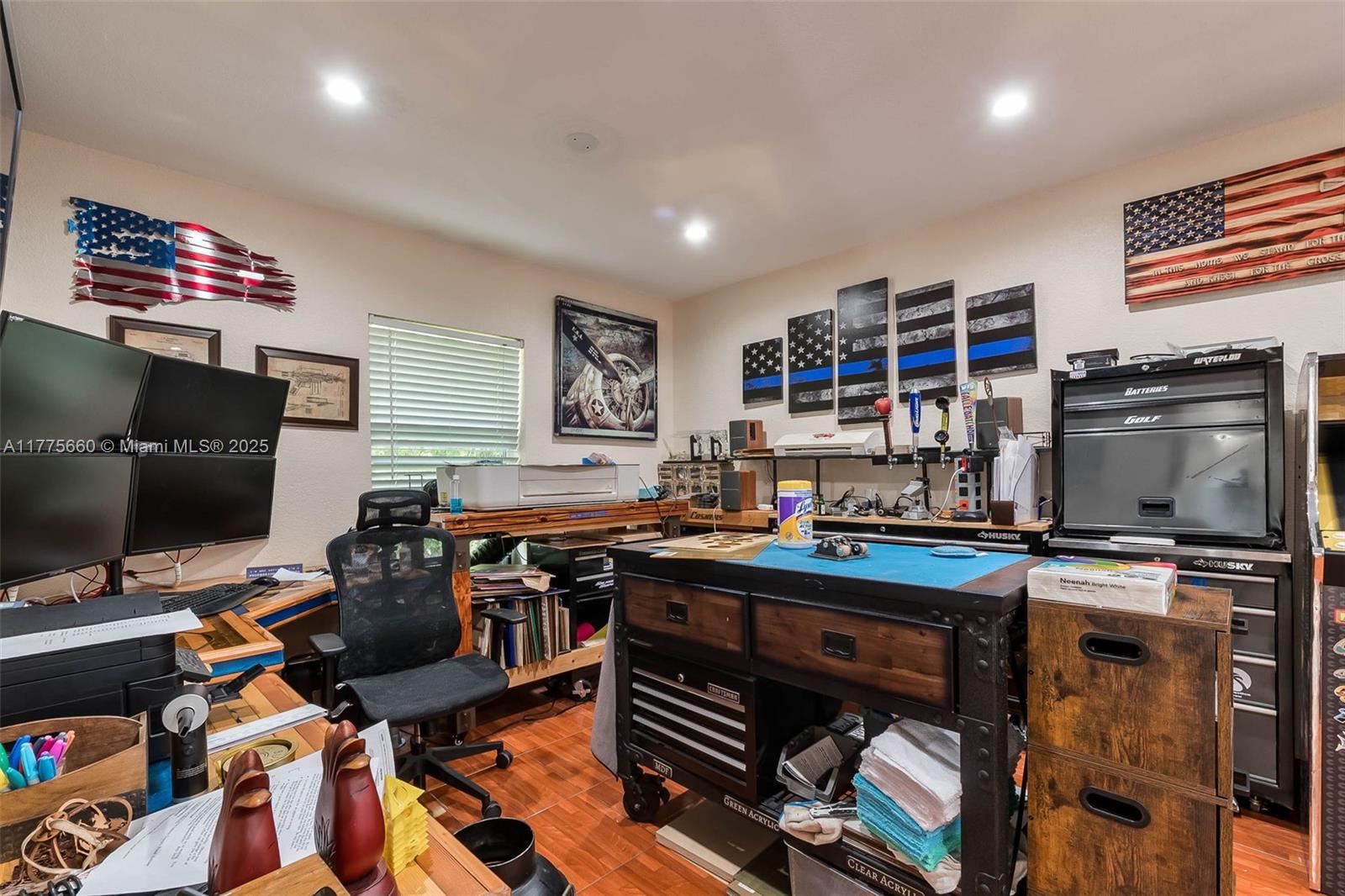 LOLADERO ESTATES 1ST ADDN - Residential