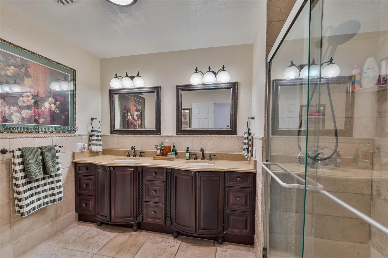 LOLADERO ESTATES 1ST ADDN - Residential