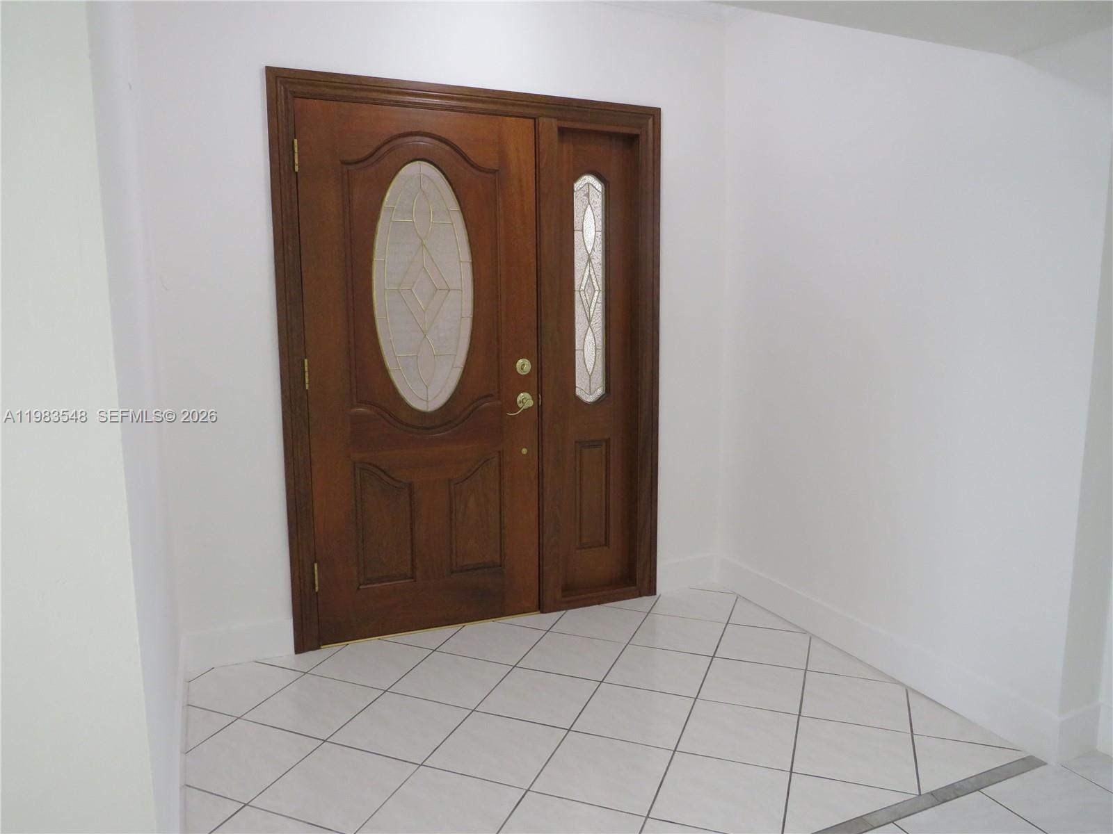 OAKVIEW CONDO NO 1 - Residential Lease