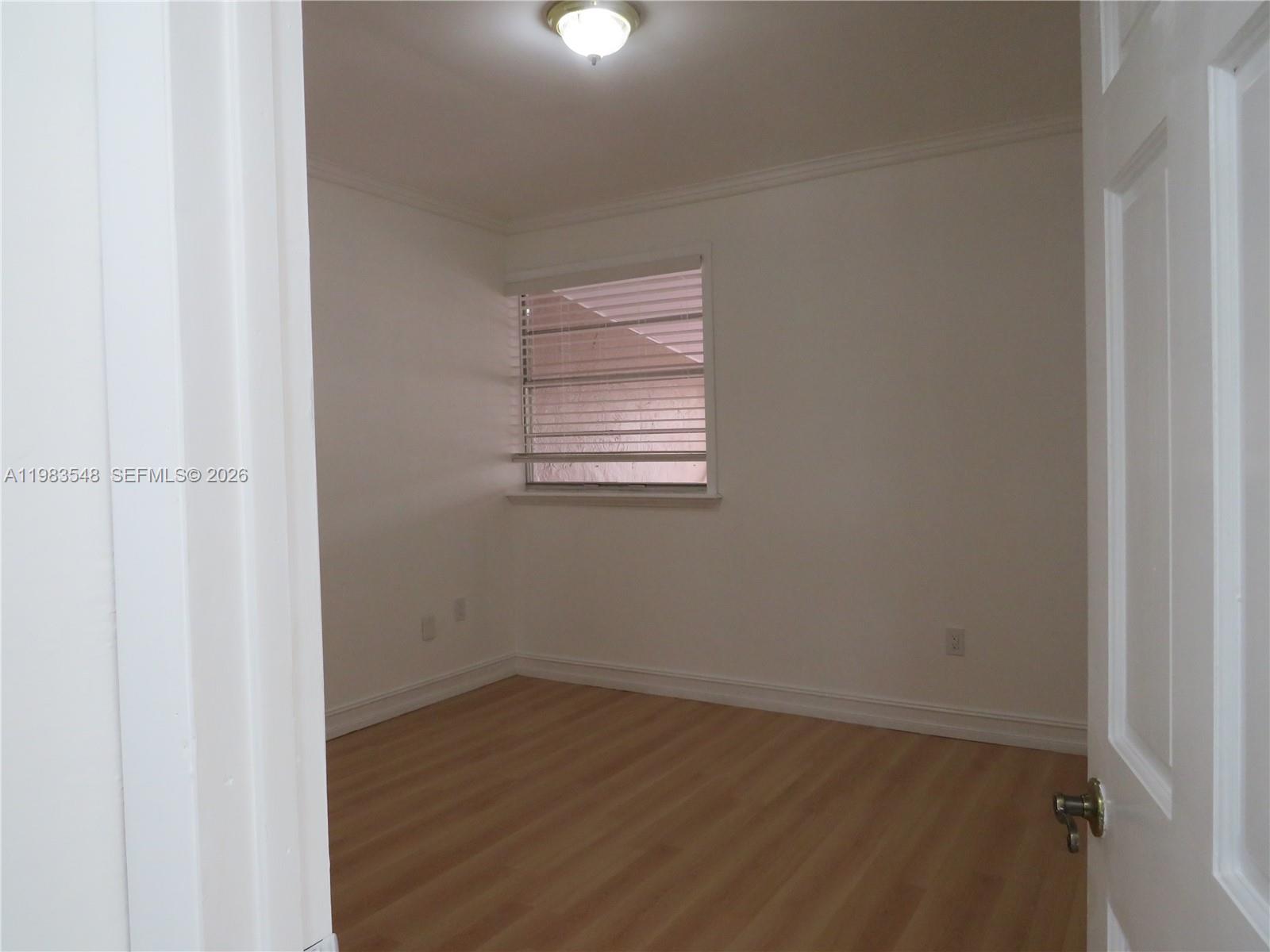 OAKVIEW CONDO NO 1 - Residential Lease