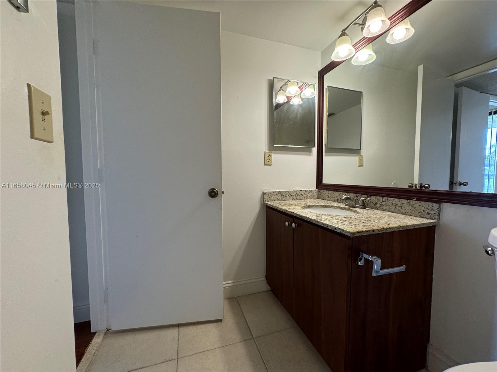 GRAND OASIS CONDO - Residential