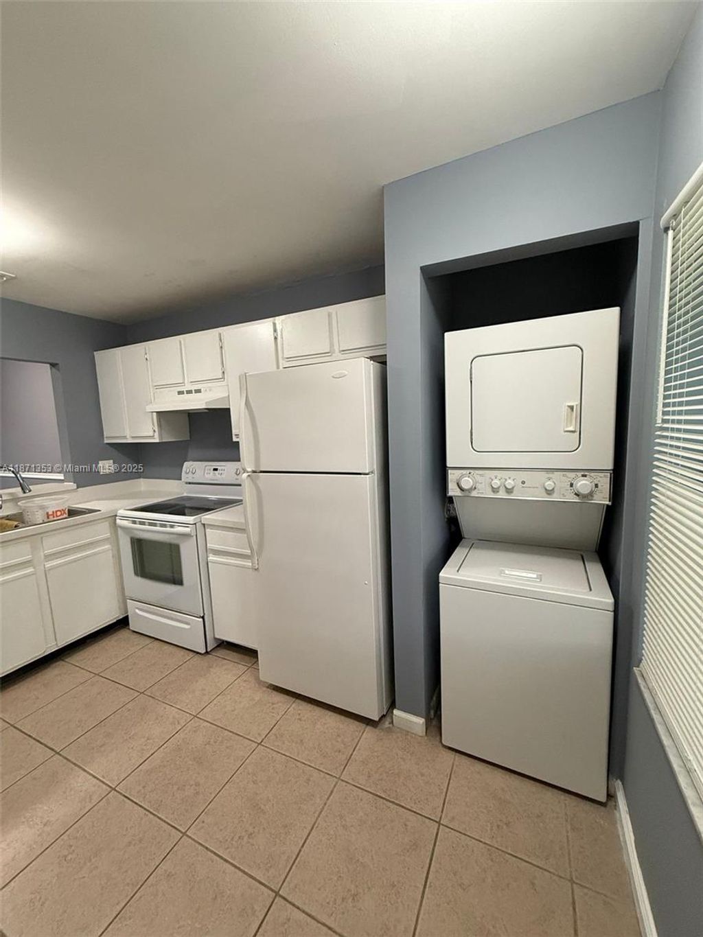 Photo of 4057 NW 90th Ave #4057, Sunrise, FL 33351 (MLS # A11871353)