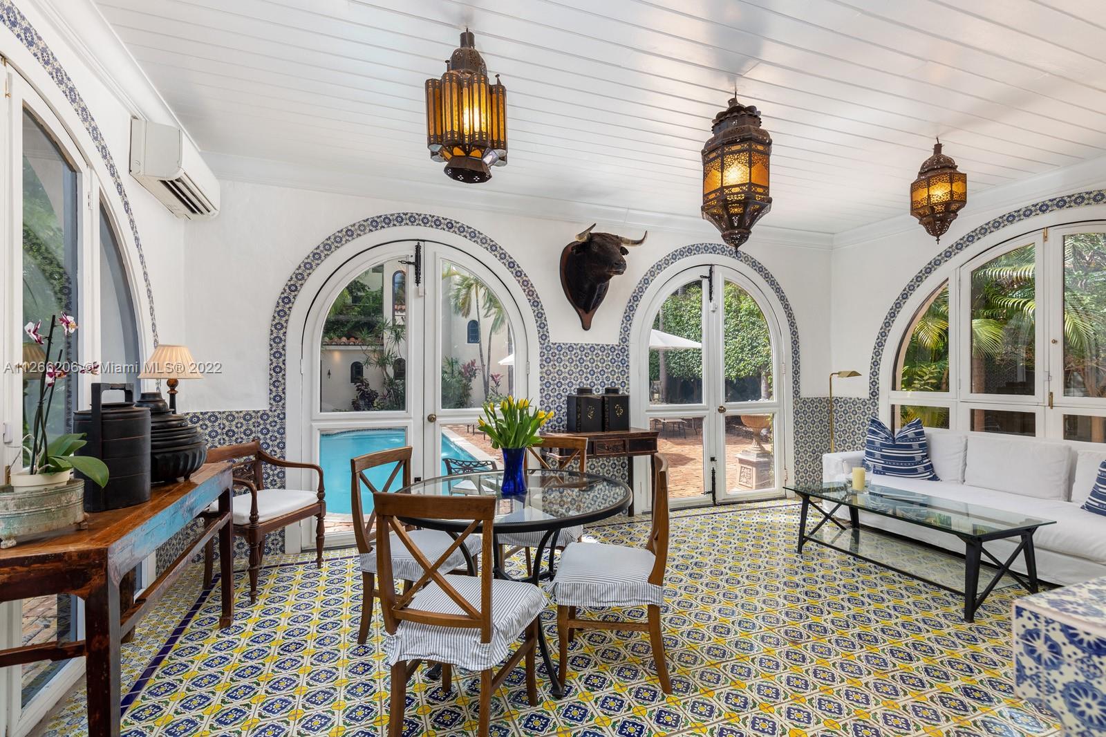 PALM VIEW SUB - Residential