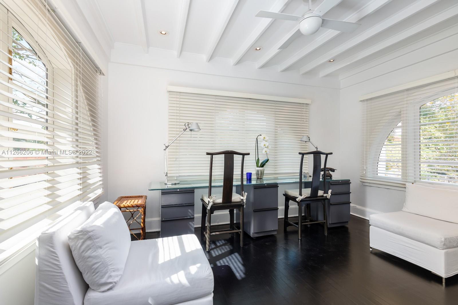 PALM VIEW SUB - Residential