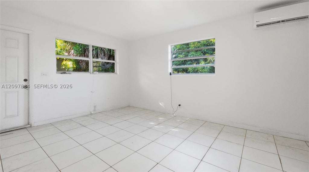 Photo of 2711 SW 8th St #3, Fort Lauderdale, FL 33312 (MLS # A12097884)