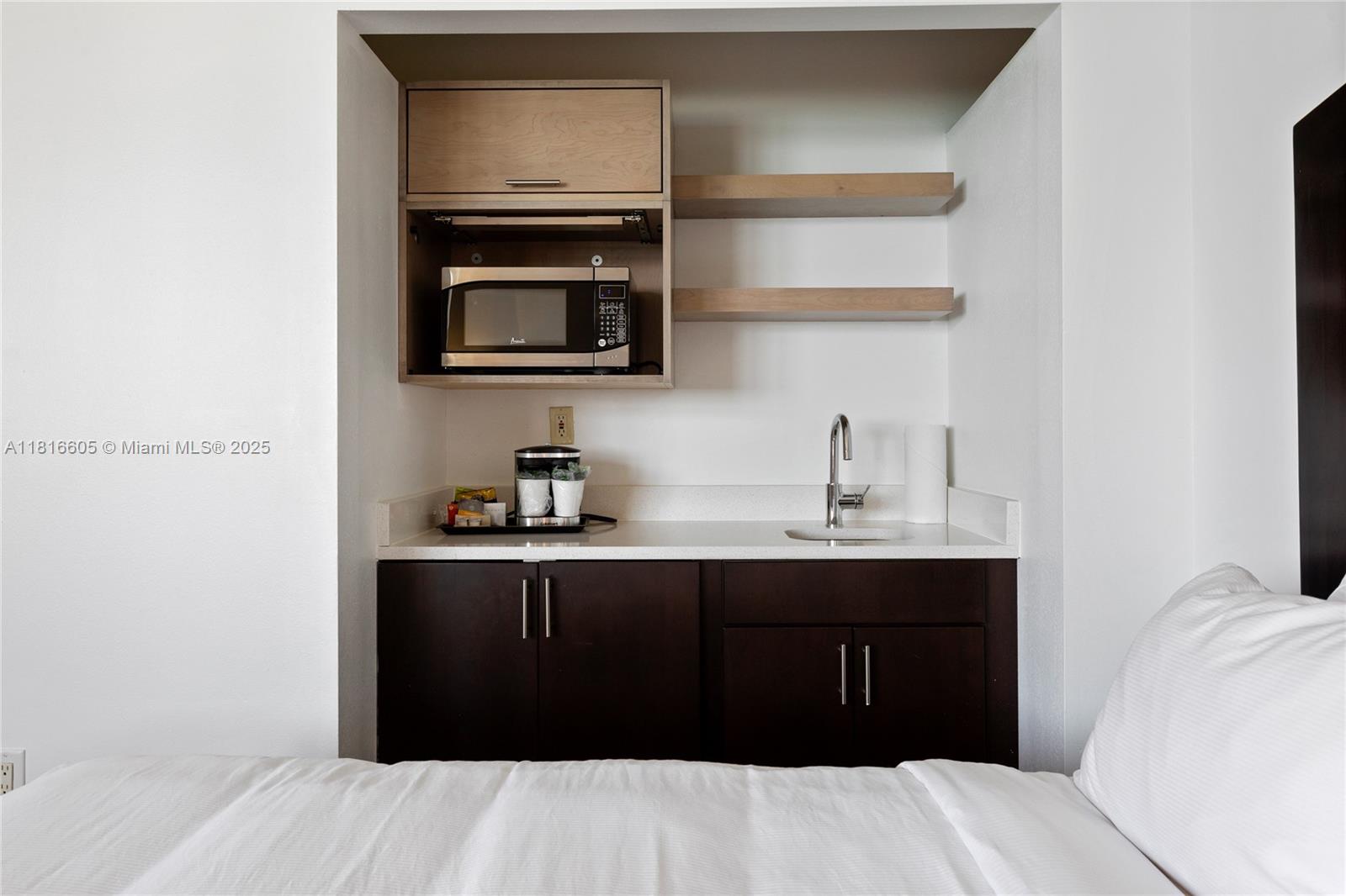 OCEAN POINT BEACH CLUB CO - Residential