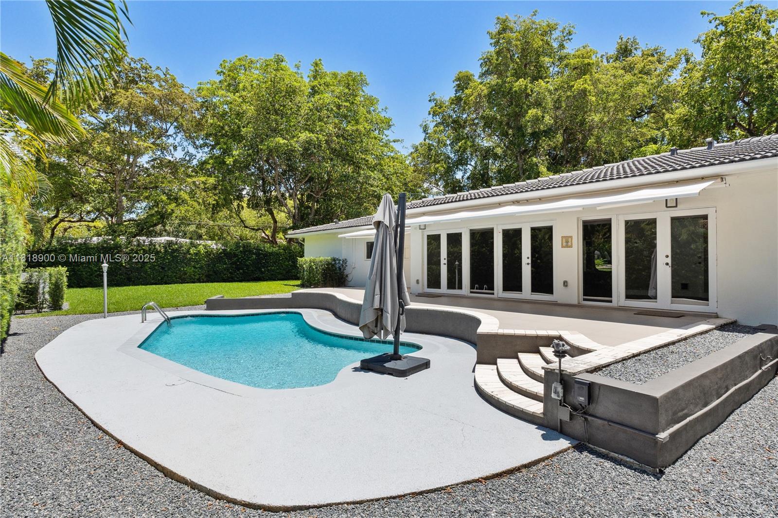 Coral Gables home available for rent that is move-in ready. This is an incredible opportunity, particularly if you're looking for a home within the Sunset Elementary boundaries. Boasting 3 bedrooms and 4.5 bathrooms, this home is perfect for families or those who simply love to entertain. Available right now for occupancy. Don't miss out on the chance to make this beautiful Coral Gables home your own!