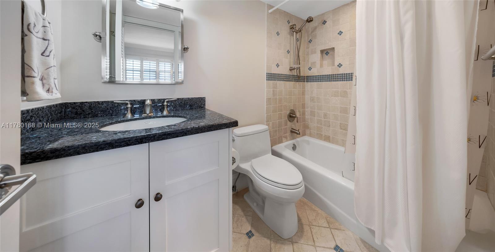STARLITE CONDO - Residential