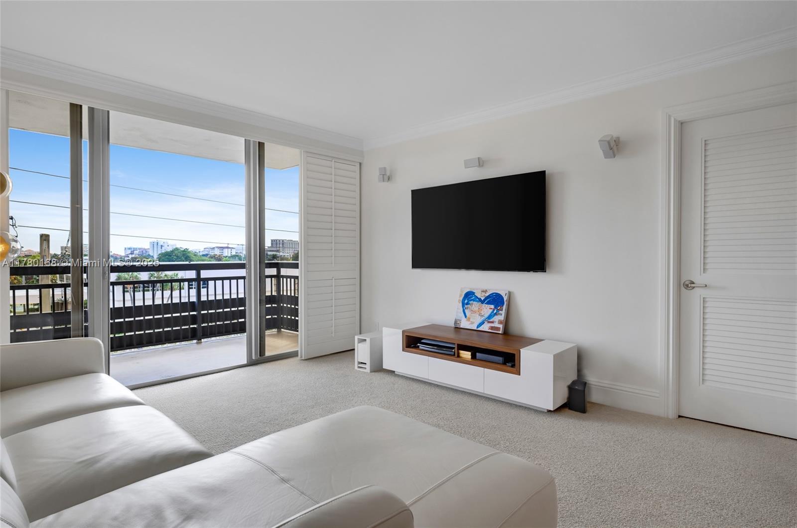 STARLITE CONDO - Residential