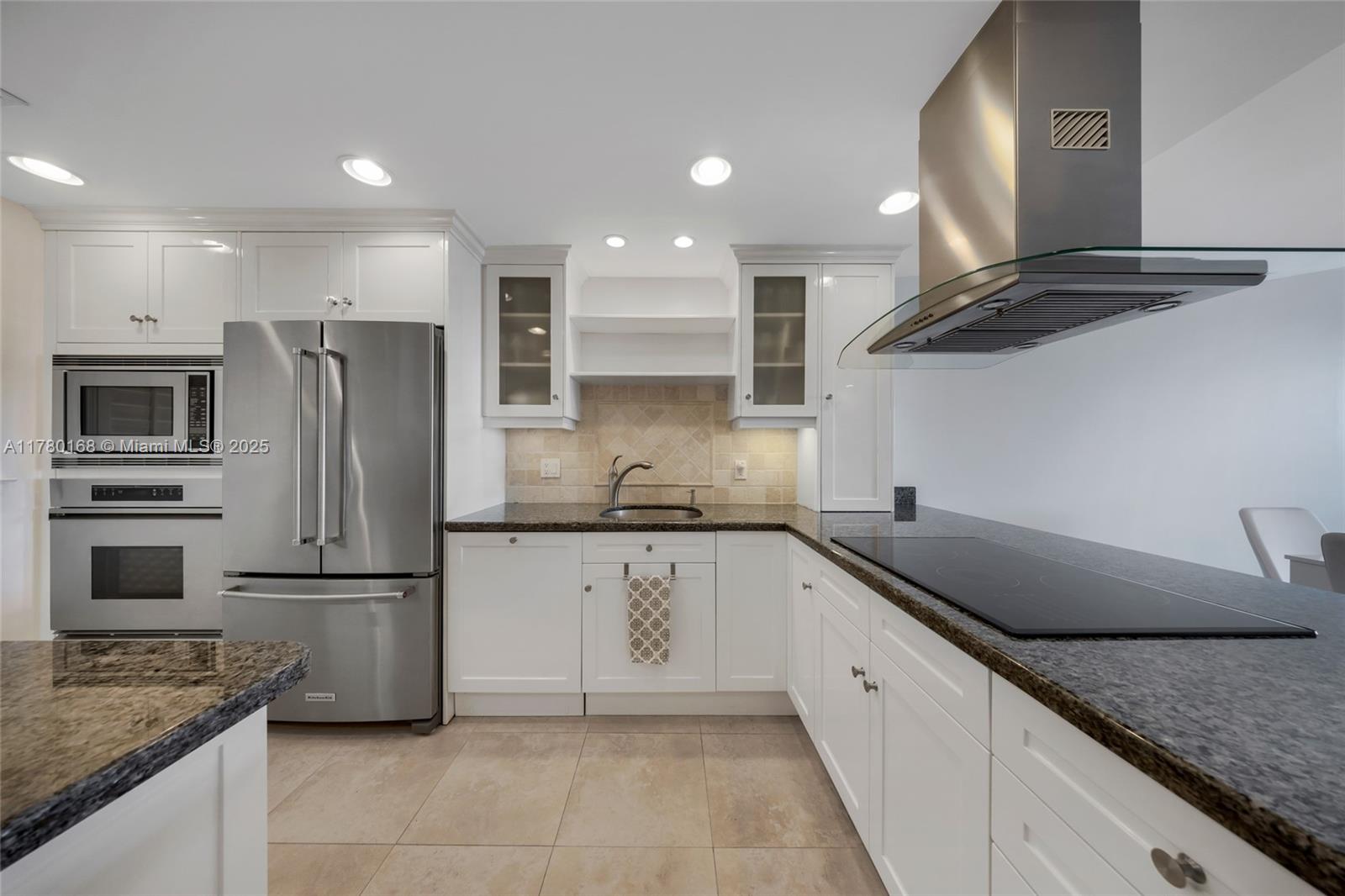 STARLITE CONDO - Residential