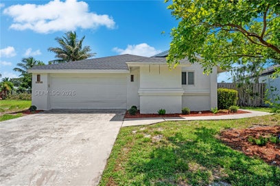 1215 NW 18th Ave Delray Beach FL 33445
