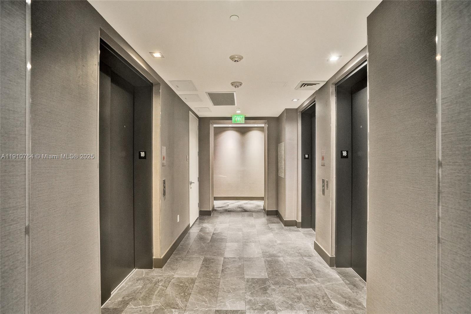 CLUB RESIDENCES AT PARK G - Residential