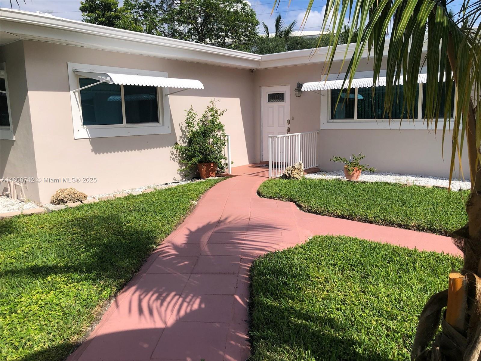 1760 Bel Air Ave