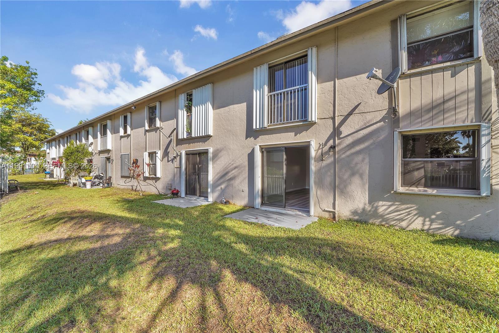 KENDALE LAKES WEST SEC 5 - Residential