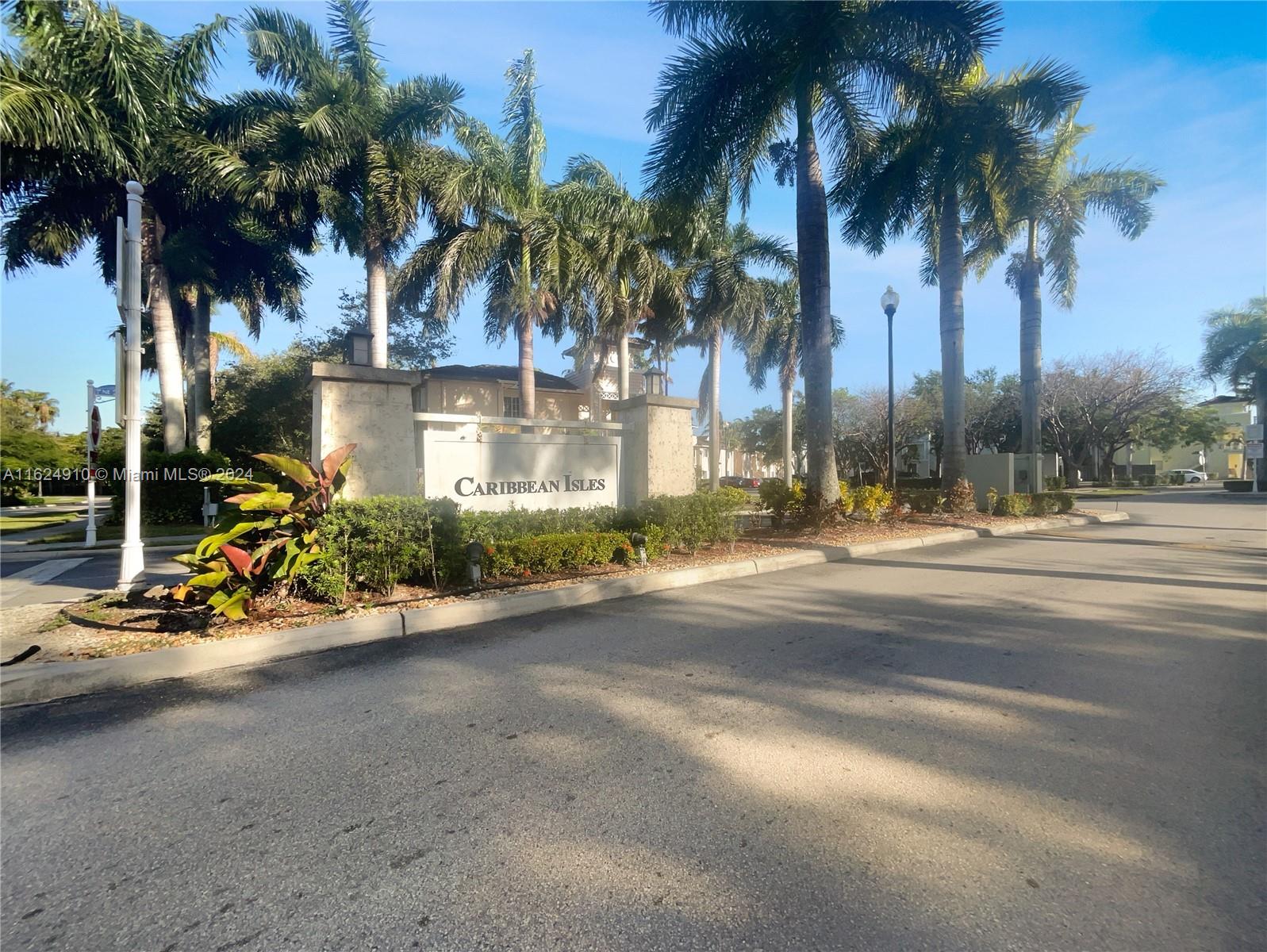 CARIBBEAN ISLES VILLAS CO - Residential