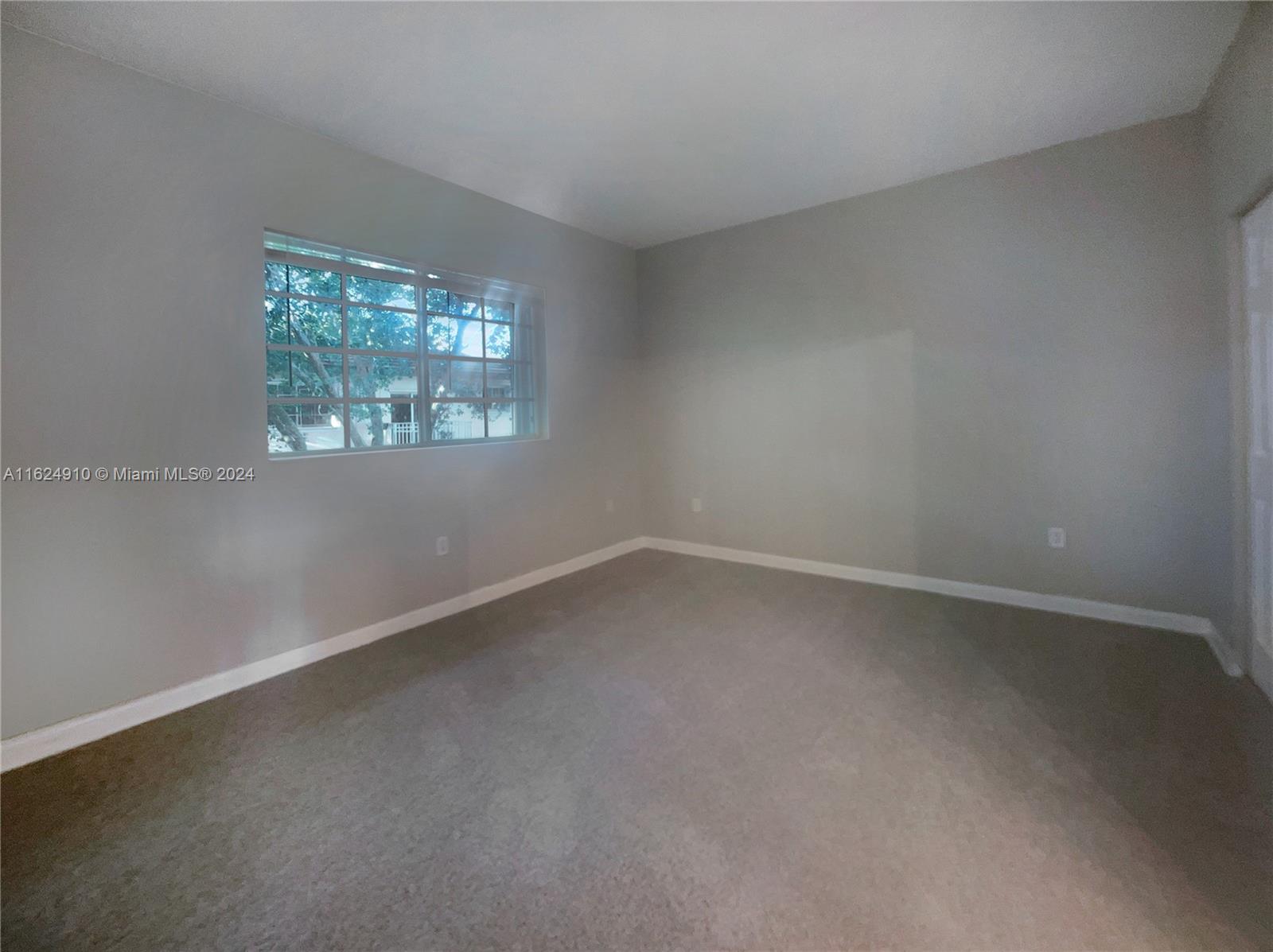 CARIBBEAN ISLES VILLAS CO - Residential