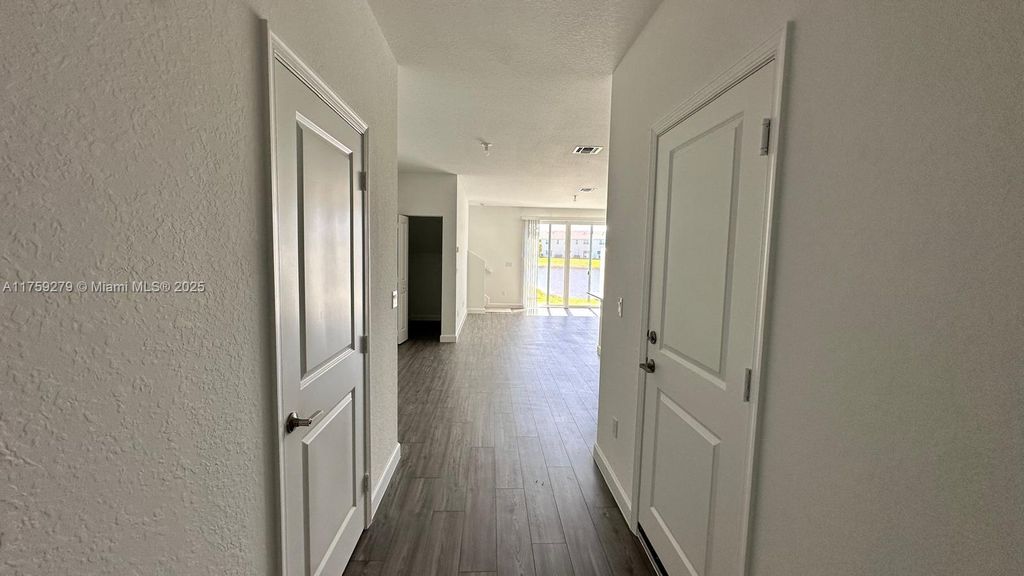 Photo of 508 SE Rivergrass St #508, Port Saint Lucie, FL 34984 (MLS # A11759279)