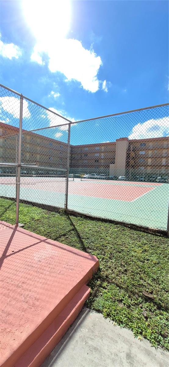 Pal East Gardens Condo - Residential