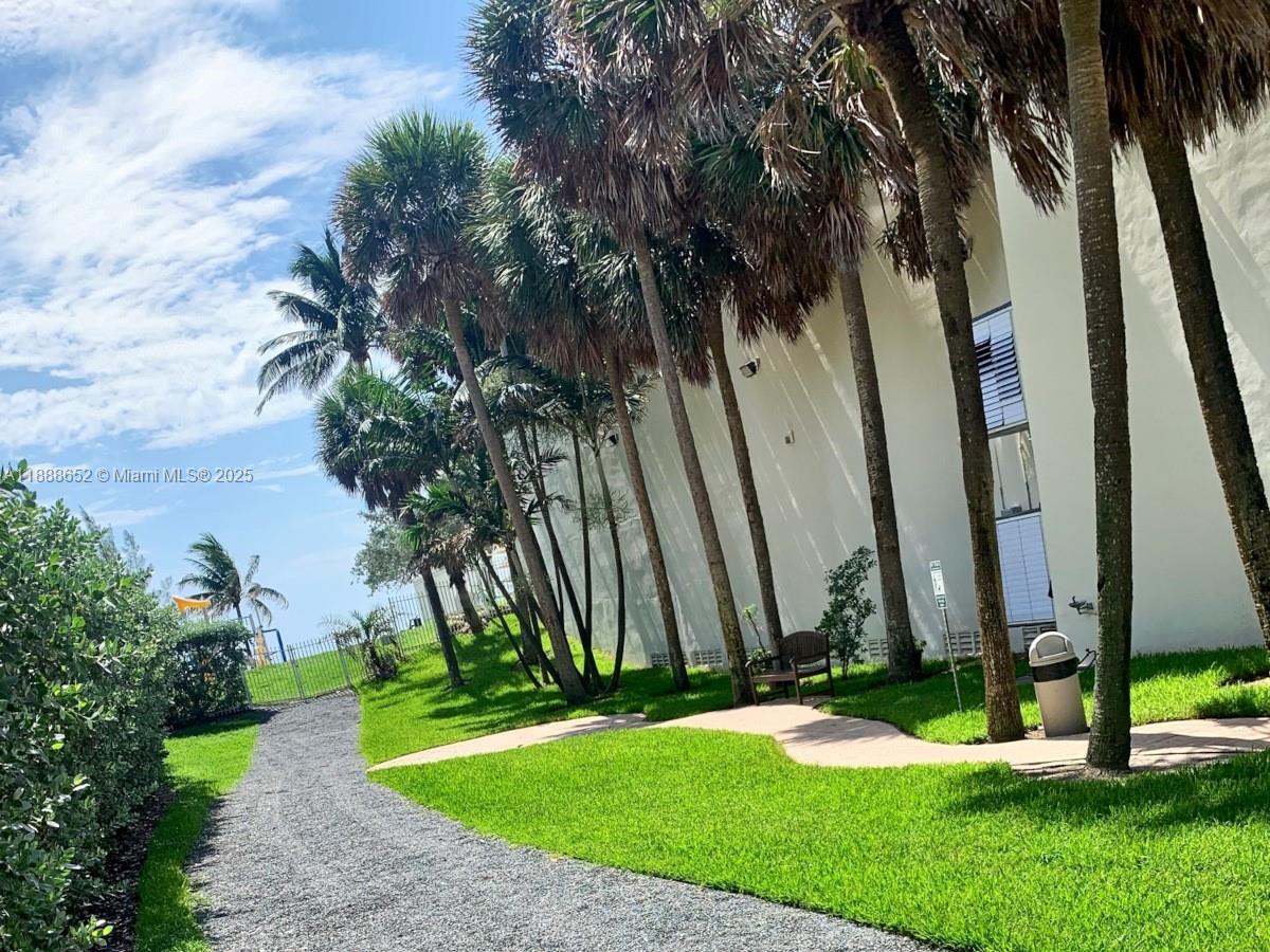 OCEAN ONE CONDO - Residential