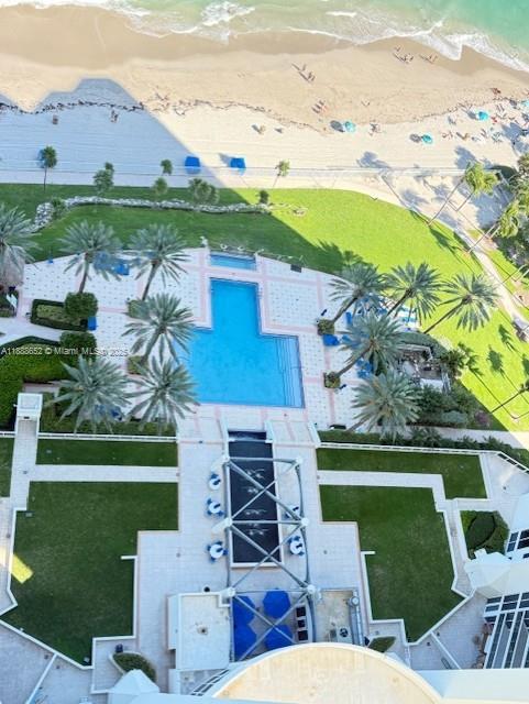 OCEAN ONE CONDO - Residential