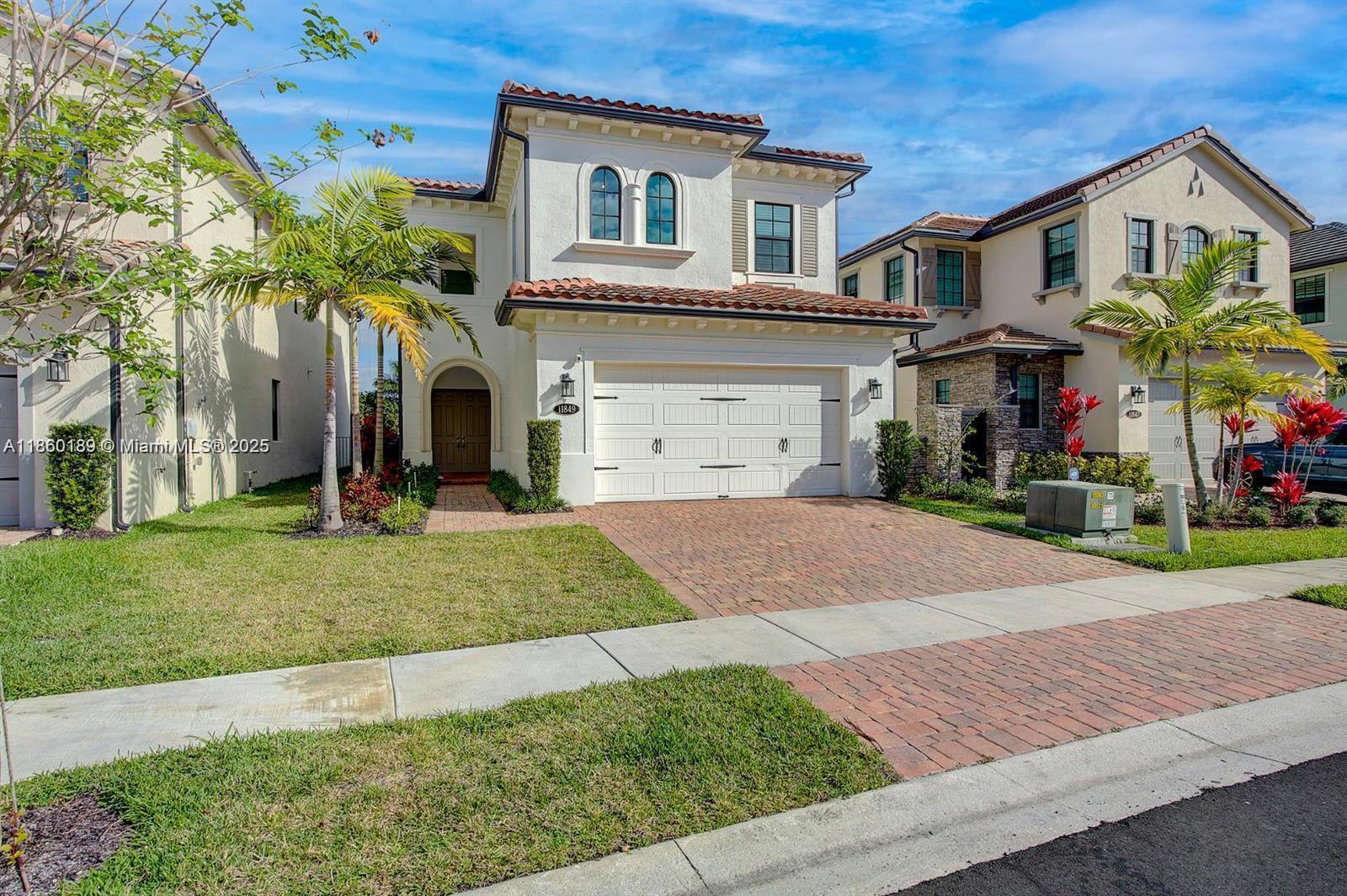 -Welcome to this beautiful, modern, bright and airy, newly constructed (2020) water-front Single Family Home located in the highly desirable community of Raintree with easy access to primary highways and interstates, entertainment venues, parks, golf courses, restaurants, businesses and retail/commercial destinations.
-This home features 4 bedrooms + additional den, 3 bathrooms, a two car garage, a brand new heated salt water swimming pool, water softener filtration system, impact resistant door and windows and fully upgraded kitchen and bathrooms. The master suite as well as the living room, kitchen and dining room areas overlook stunning lake views.
-Amenities for the whole family includes: Resort Style swimming Pool, Fitness Center, Social Room and Tot Lot.