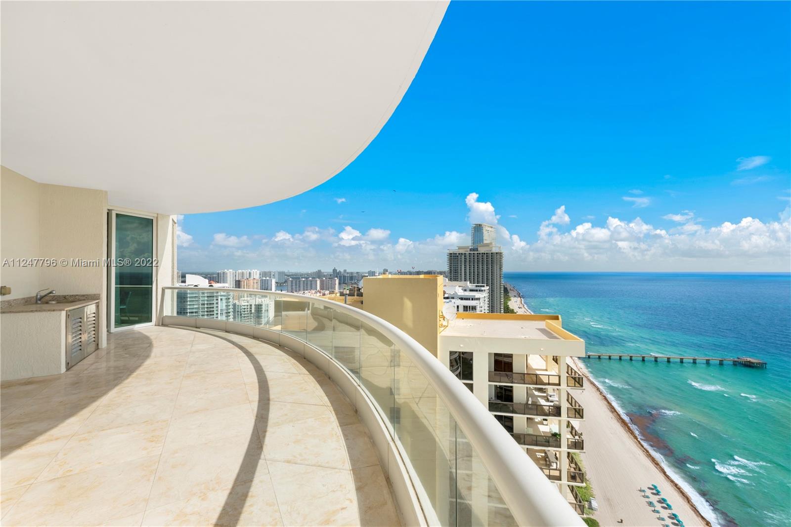 Photo 49 of 67 of 16051 Collins Ave 3204 condo