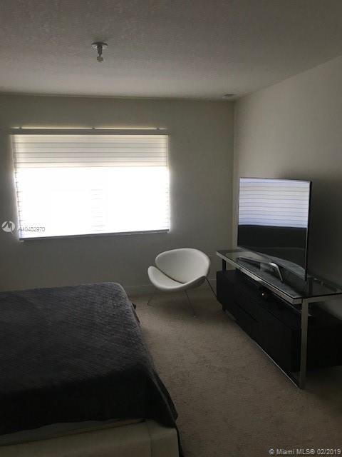 GRAND BAY SOUTH SUMMIT - Residential