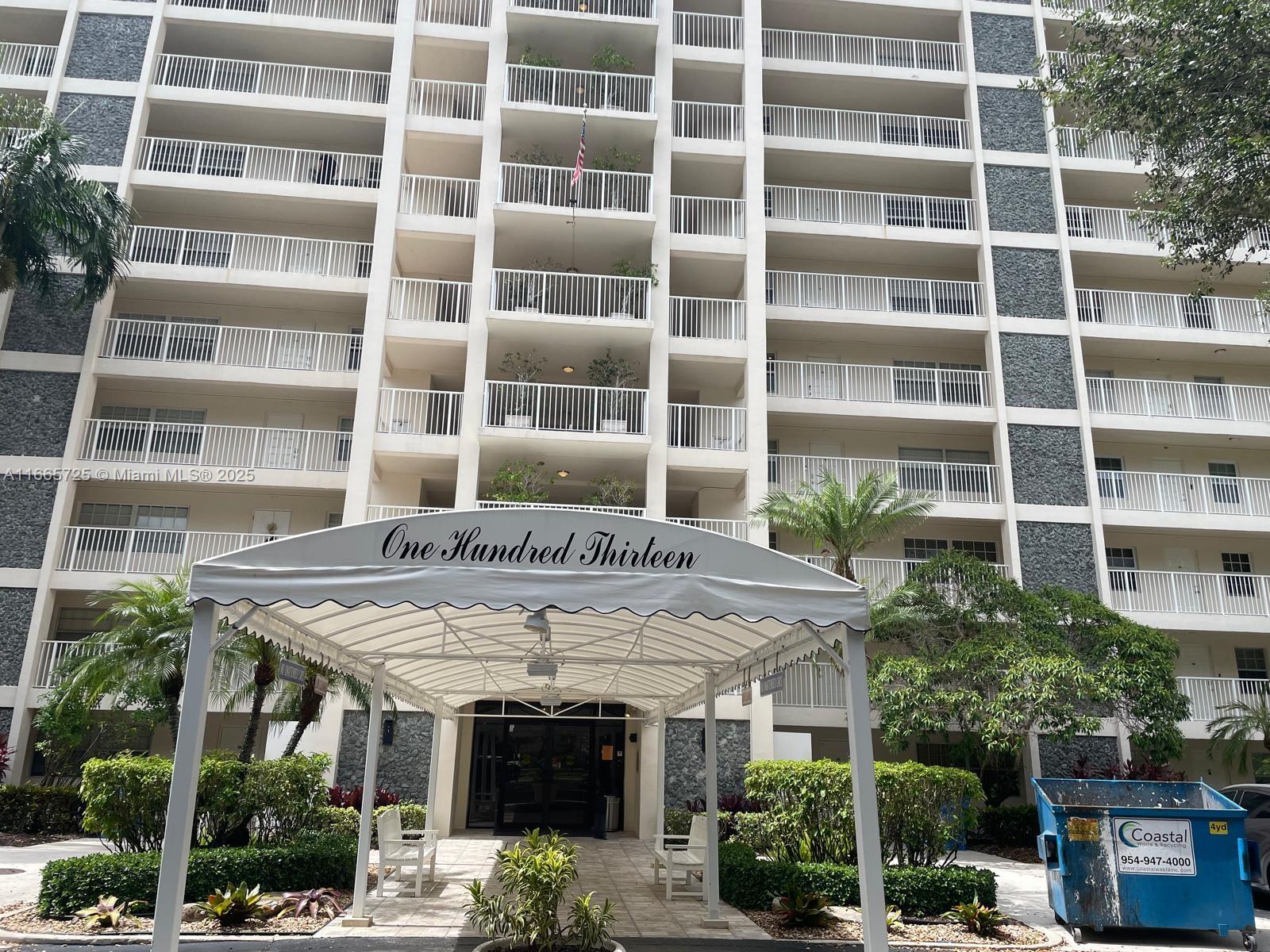 SELLER VERY MOTIVATE, LARGE 3-BEDROOM, 2 1/2 BATH 'F' MODEL, CONDO FOR SALE IN BLDG. #113 WITH PANORAMIC VIEW OF GOLF COURSE. SPLIT BEDROOM FLOOR PLAN, OVERSIZE KITCHEN, FULL SIZE WASHER AND DRYER INSIDE UNIT. FRESHLY PAINTED, AMPLE SOCIAL AREA IDEAL FOR ENTERTAINMENT. LOTS OF CLOSET SPACE AND EXTRA STORAGE OUTSIDE CONDO. PALM-AIRE IS A GOLF COMMUNITY WITH EASY ACCESS TO 2 MAJOR HIGHWAYS, CLOSE TO THE ISLE CASINO, POMPANO RACE TRACK, A SHORT RIDE TO FORT LAUDERDALE AIRPORT AND JUST MINUTES TO THE BEACH