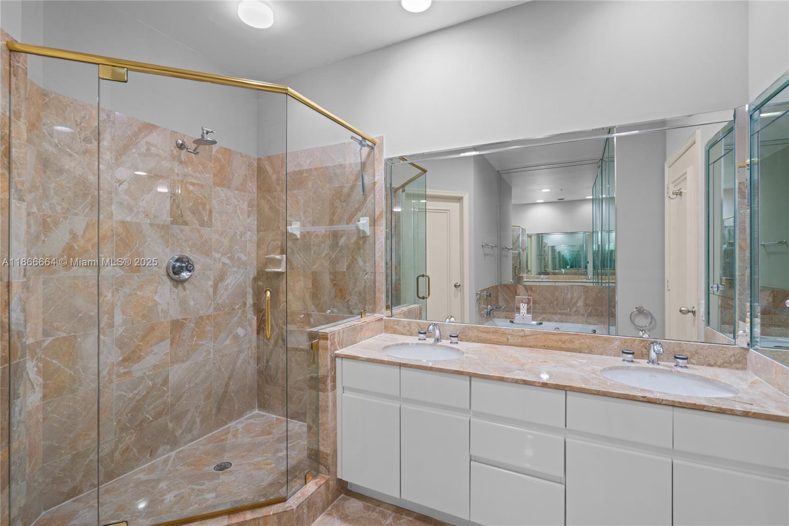 ONE TEQUESTA POINT CONDO - Residential Lease