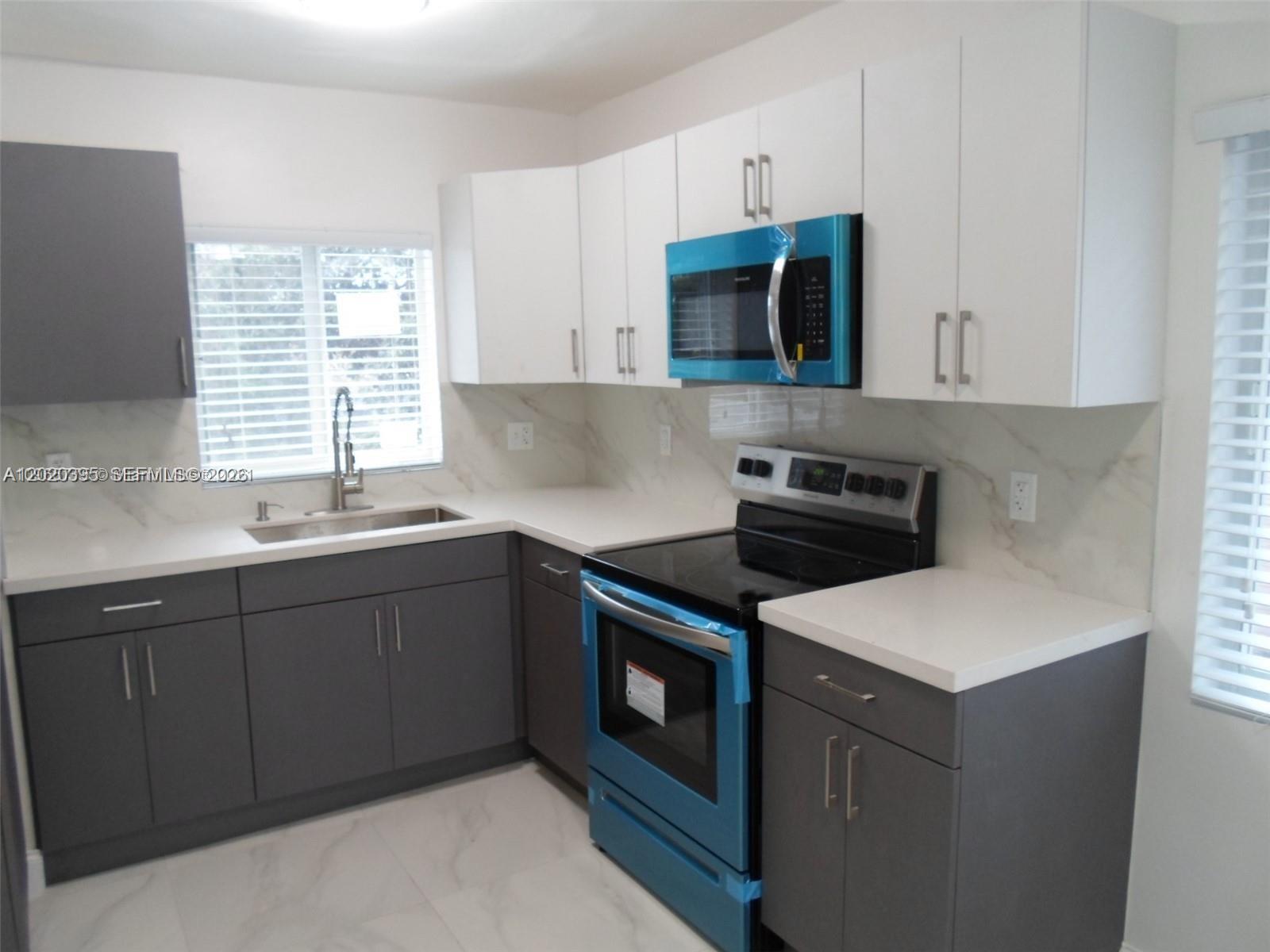 354 NW 59th Ter .
