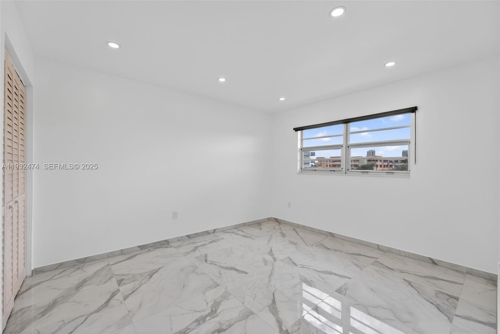 BYRON WATERVIEW CONDO - Residential Lease