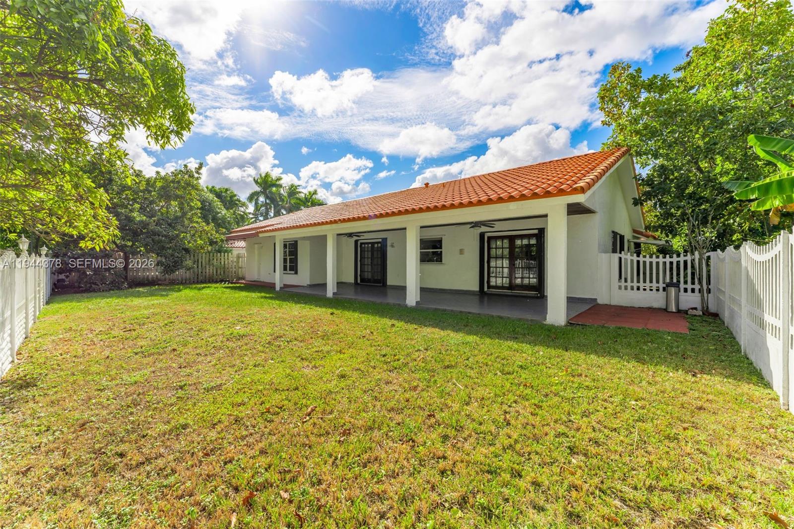 BIRD LAKES NORTH SEC 3 - Residential