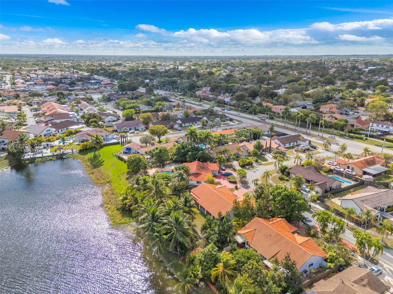 BIRD LAKES NORTH SEC 3 - Residential