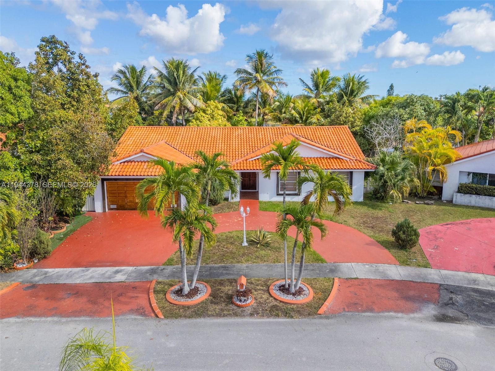 BIRD LAKES NORTH SEC 3 - Residential