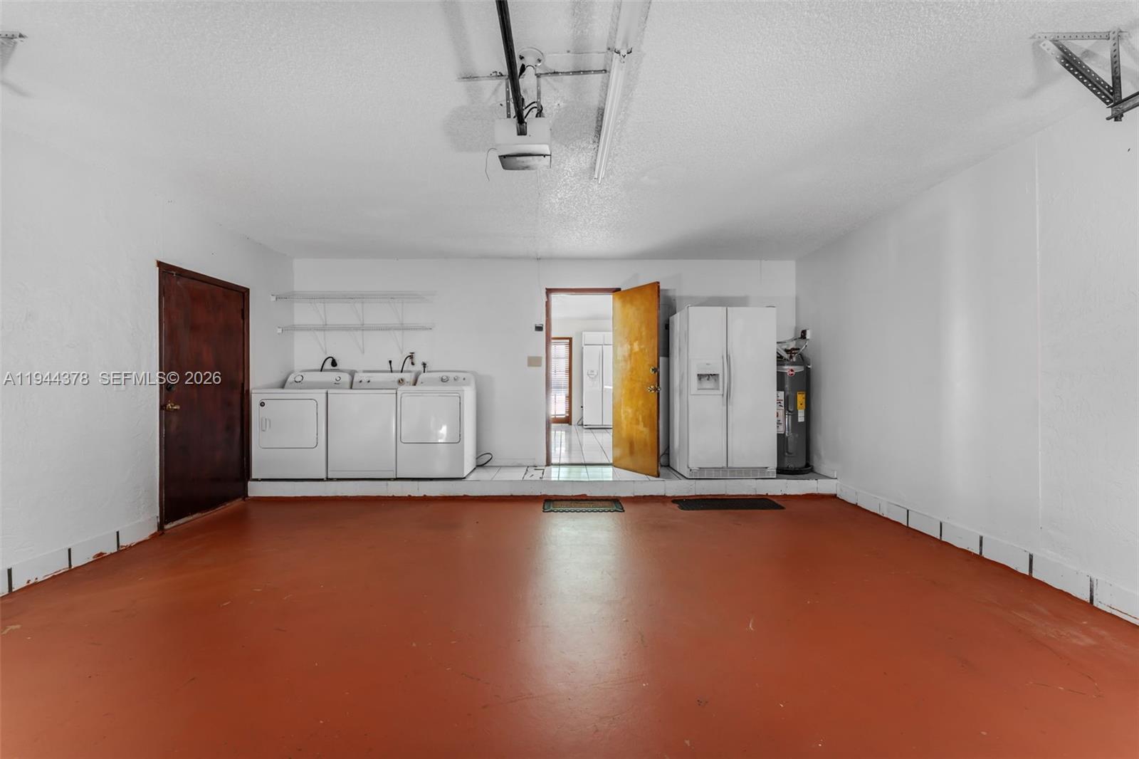 BIRD LAKES NORTH SEC 3 - Residential